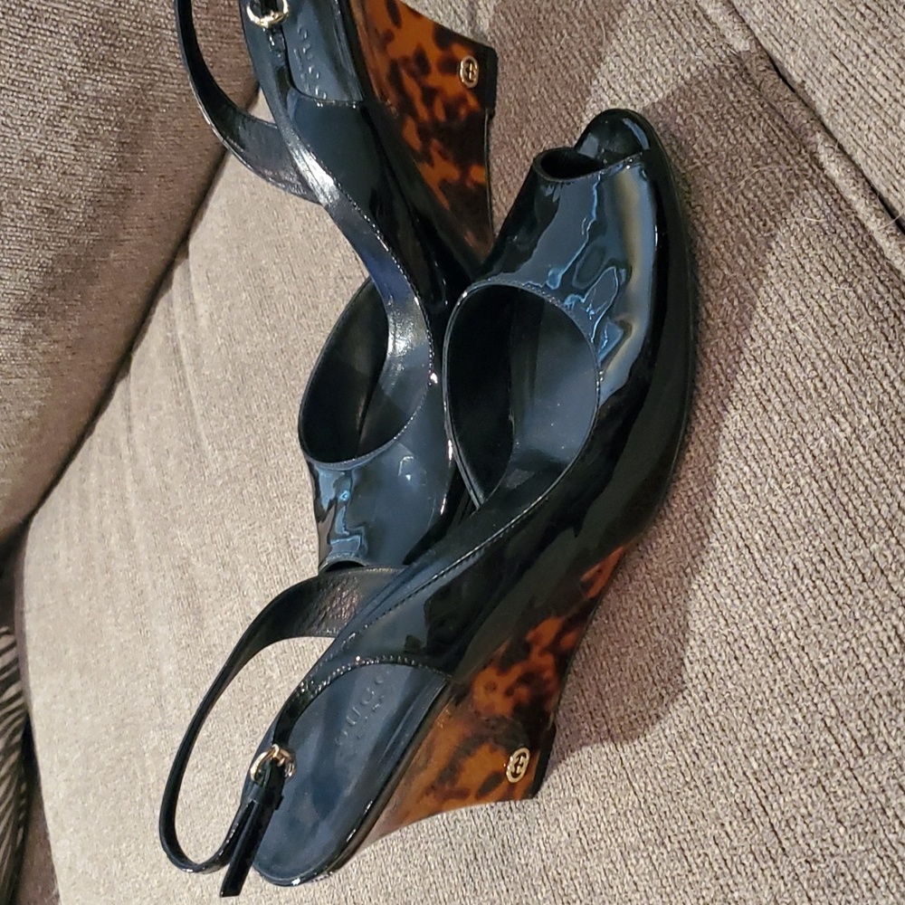 Gucci patent leather, leopard print heels size 10